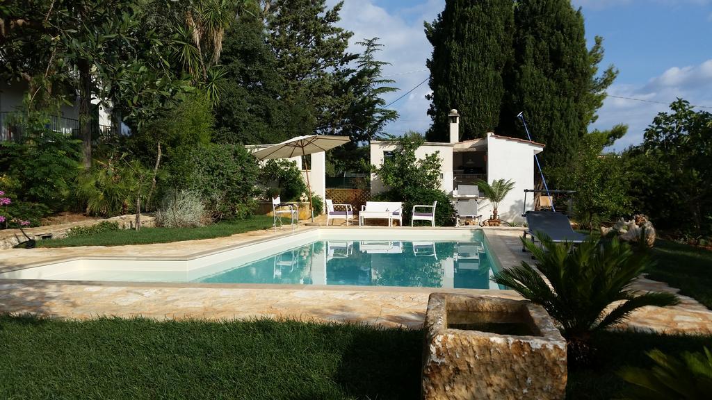 Villa Massa Piscina 滨海波利尼亚诺 外观 照片