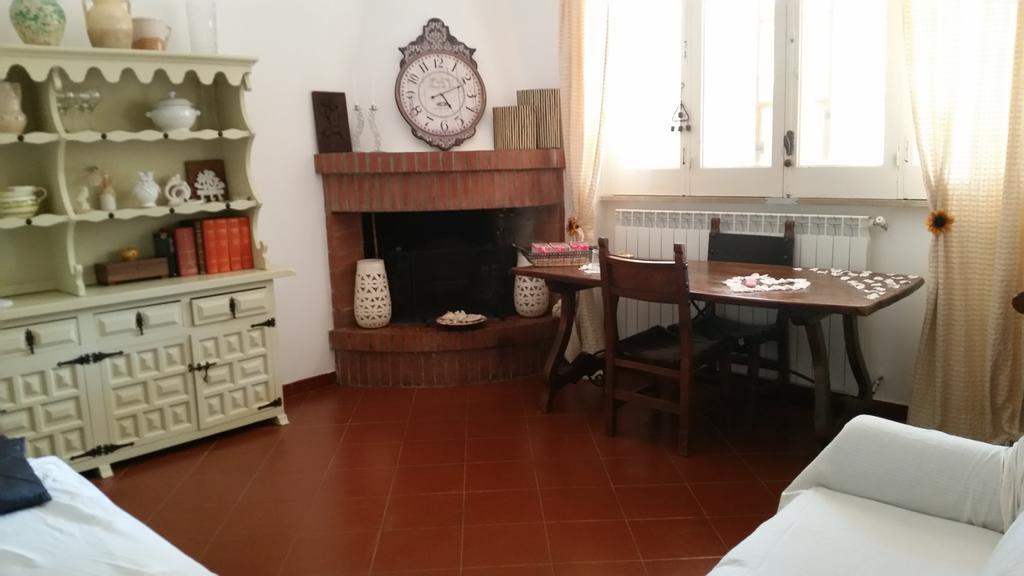 Villa Massa Piscina 滨海波利尼亚诺 外观 照片
